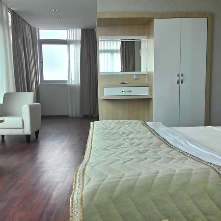Guney Adana Otel Экстерьер фото